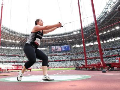 Ratcliffe 9th in hammer throw