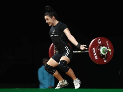 Patterson sixth in weightlifting
