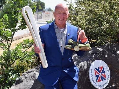 Dick Tayler and Sophie Pascoe take Queen’s Baton to Christchurch