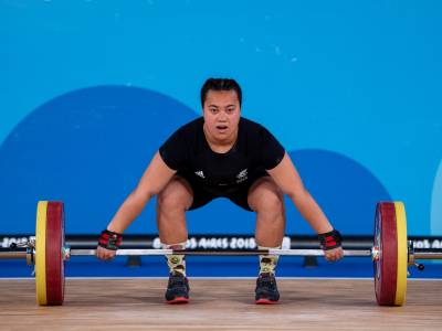 Kiwi weightlifters and BMX athletes shine in international matchups
