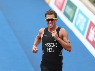 Sissons shines in triathlon