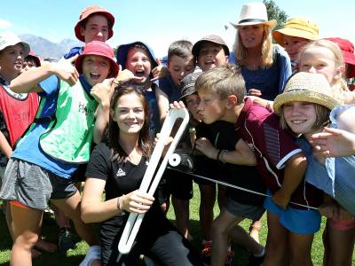 Queen's Baton welcomed with Nevis Swing and stunning South Island scenery