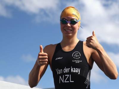 Van der Kaay seventh in triathlon