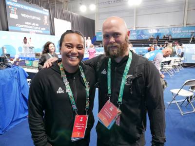 Flagbearer Kanah Andrews-Nahu claims 4th in weightlifting at Youth Olympic Games